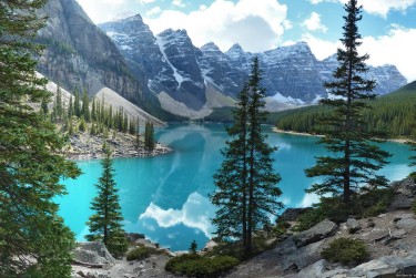 上海小额贷款公司助力解决资金难题